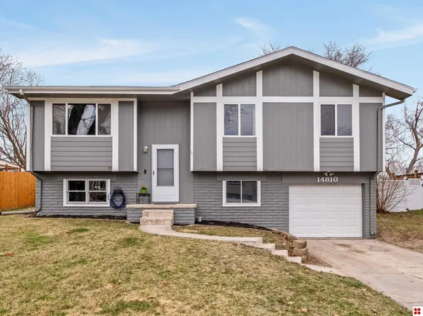 14810 Borman St, Omaha, NE 68138