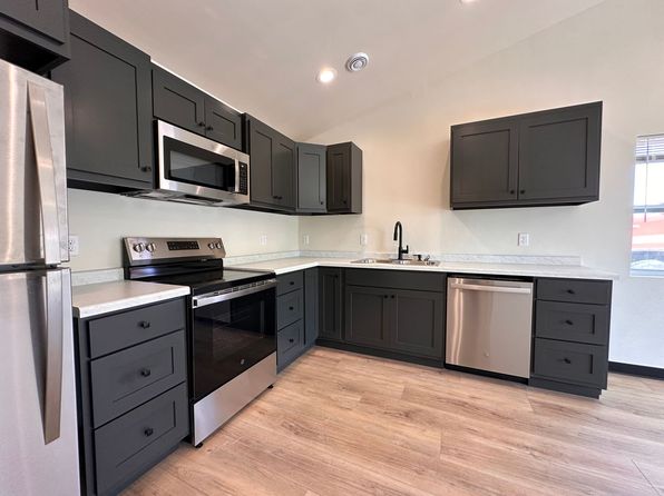 1673-1675 Amy St