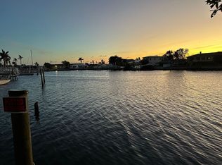 4803 Commonwealth Rd, Palmetto, FL 34221