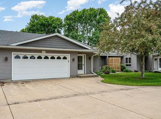 324 7th St NE, New Prague, MN 56071