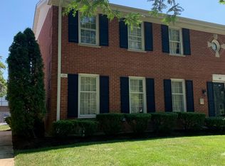 131 41st St, Downers Grove, IL 60515