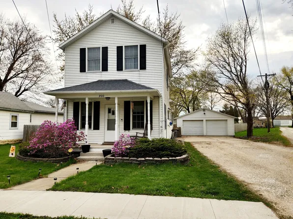 200 W 6th St, Prophetstown, IL 61277