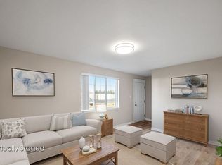 Donovan Townhomes, South Lyon, MI 48178