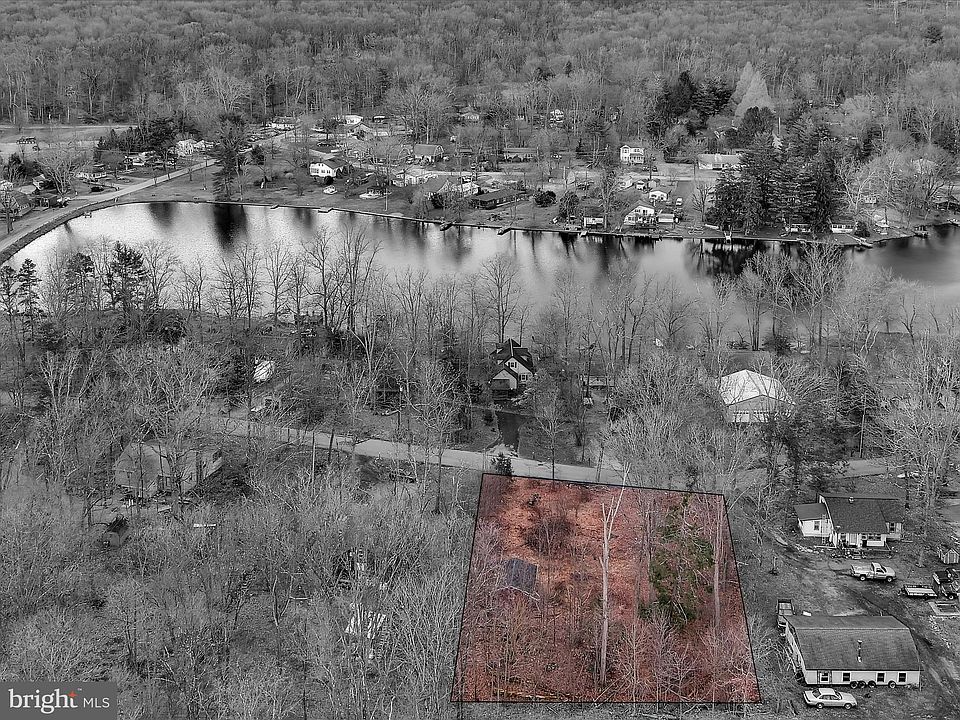 1st image of 120 Laurel Dr