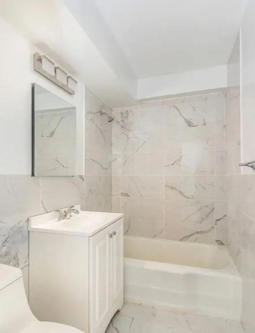 175 West 12th Street — Photo 3