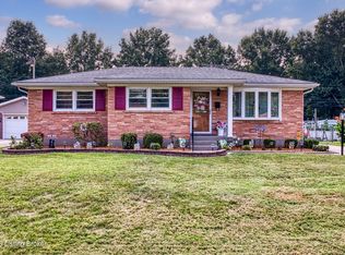 5523 Mariemont Rd, Louisville, KY 40258