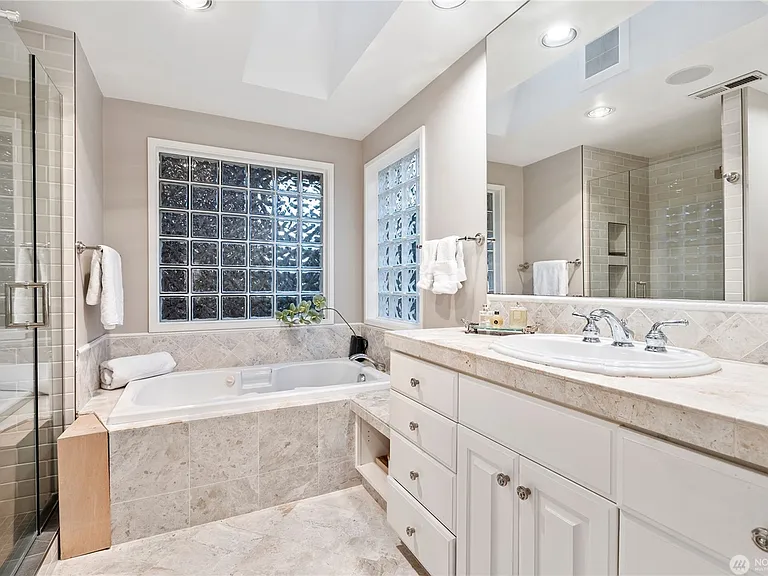 9829 Hilltop Rd — Photo 13