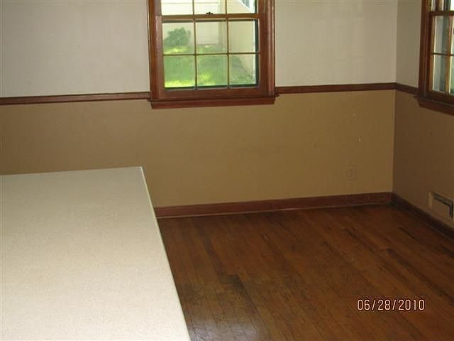 2nd image of 6119 Curtis Ave