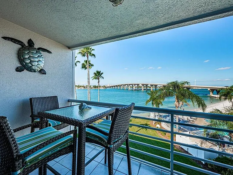 5901 Bahia Del Mar Cir #422 — Photo 21
