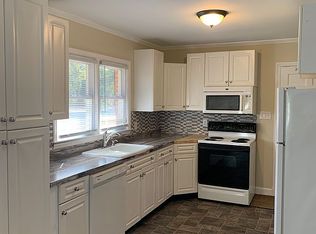 102 Greenwood Ave, Belmont, NC 28012