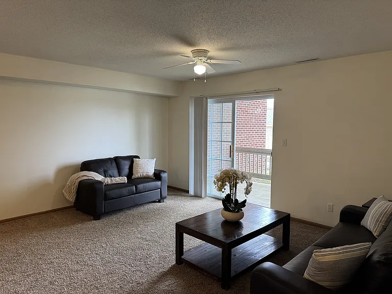 Cypress Pointe — Photo 5