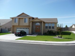 749 W Wren Ave, Hermiston, OR 97838