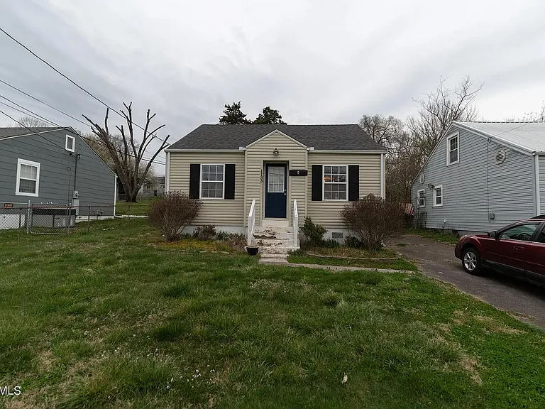 1133 Fair Dr — Photo 19