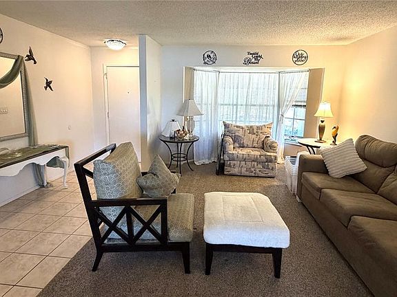 4th image of 8648 Gold Pine Dr