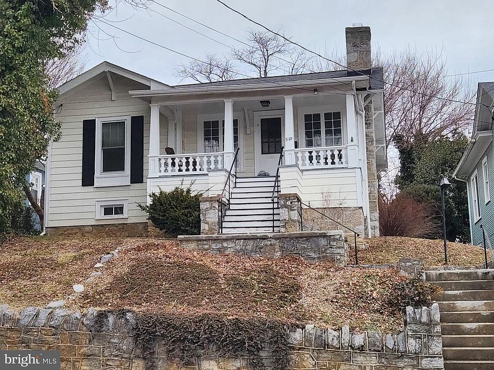 1st image of 510 W Clifford St