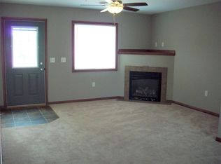 1636 Nicholas Ln UNIT 4, Chippewa Falls, WI 54729