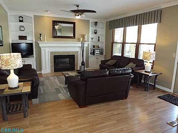 2nd image of 7321 Old Creek Ln