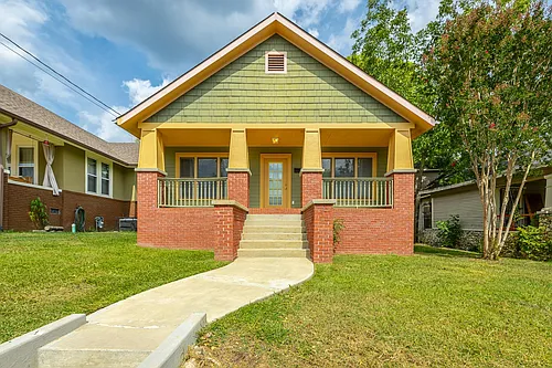 1911 Duncan Ave Photo 1