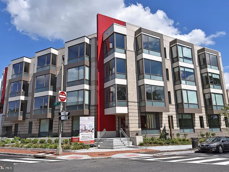 1500 Pennsylvania Ave SE #308 — Photo 2