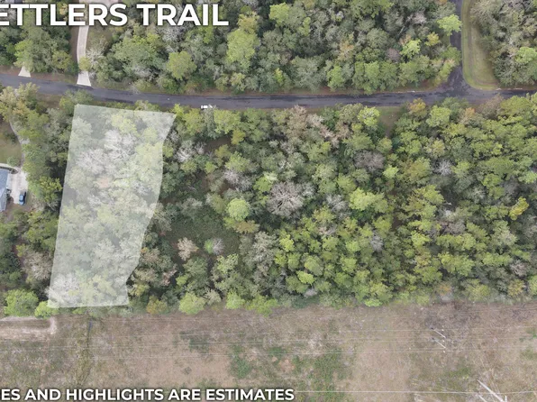 125 Settlers Trl, Woodbine, GA 31569