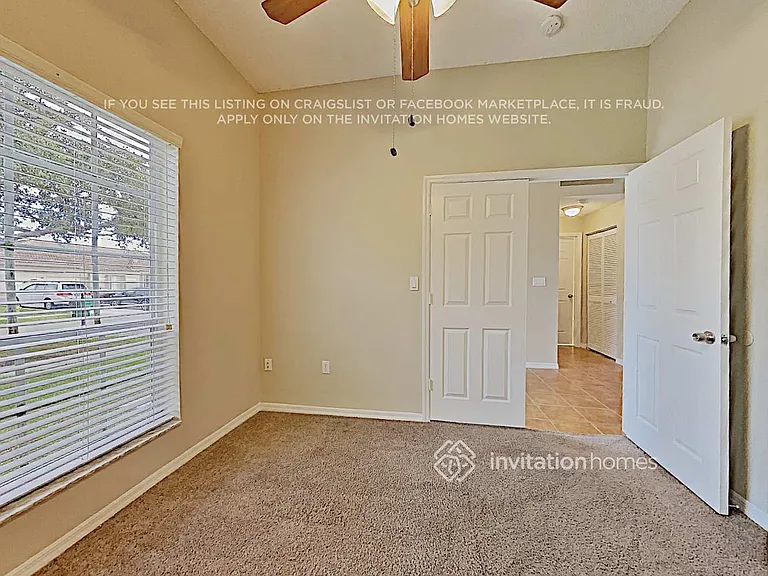 10698 SW 20th Ct — Photo 13