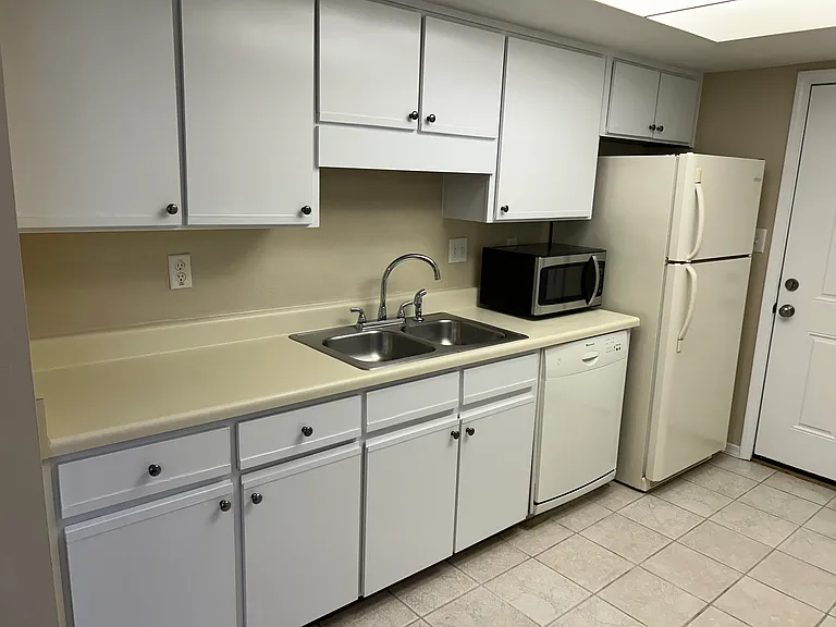 3508 Parkwood Ave — Photo 5