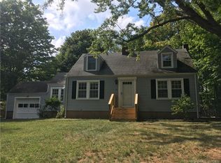 1 Sunset Rd W, North Branford, CT 06471