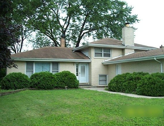 1st image of 16920 Ingleside Ave