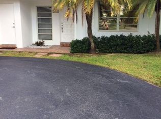 8405 SW 80th Pl, Miami, FL 33143