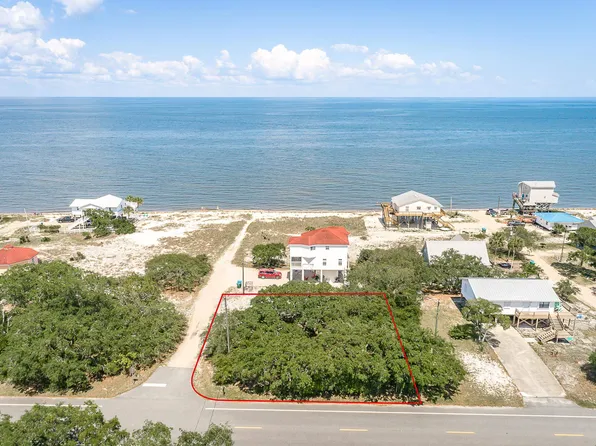 2 Kingfish St #1, Panacea, FL 32346