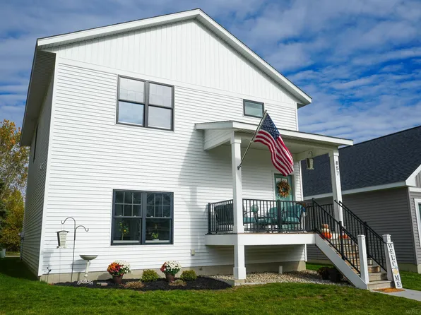 857 Winchester St, Holland, MI 49423