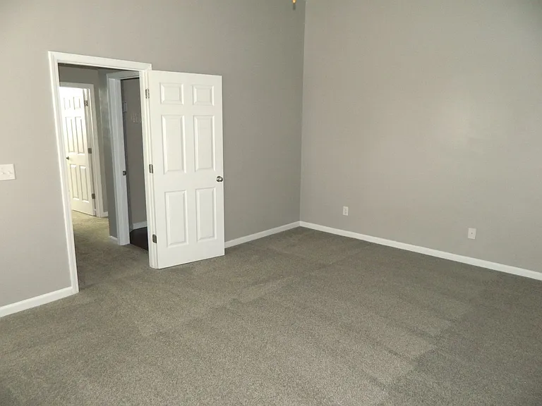 532 Sweet Meadow Dr — Photo 27