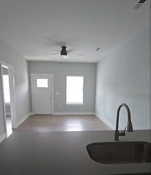 913 Cloud Springs Rd — Photo 32