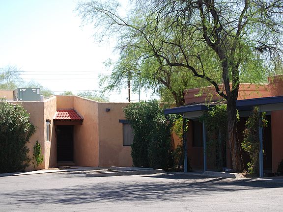 Community Photo - May not be actual unit