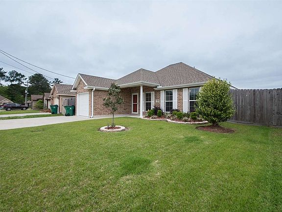 2nd image of 5115 Briarwood Dr