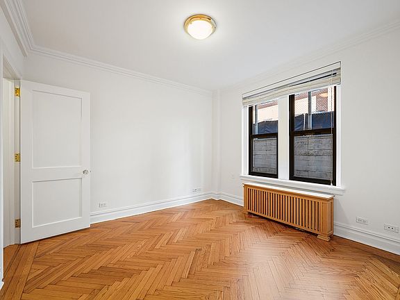 4th image of 1160 5th Ave APT 608
