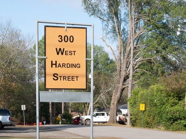 300 W Harding St #411