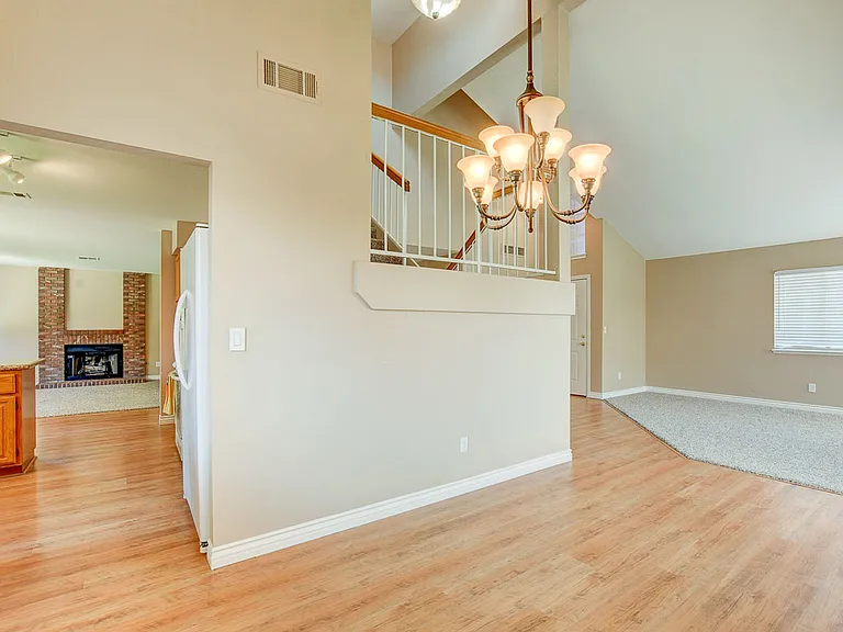 1833 Escondido Ter — Photo 14