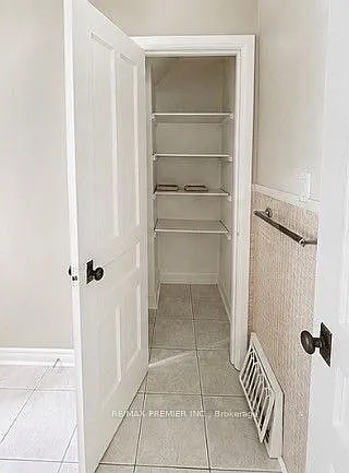 21 Aura Lea Blvd — Photo 15