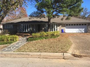 2107 Camelot Dr, Fort Smith, AR 72903