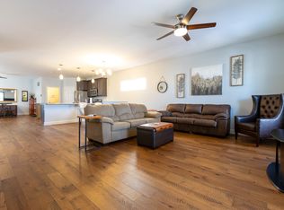 3214 Henrietta St, Saint Louis, MO 63104