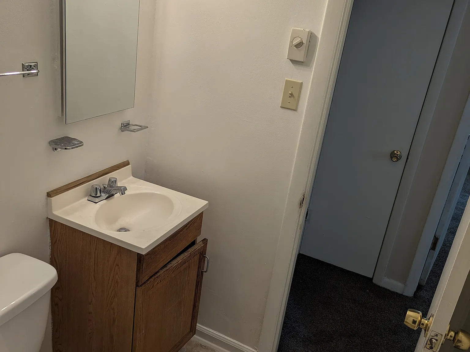2 bed, 800 sqft, $1,100 — Photo 4