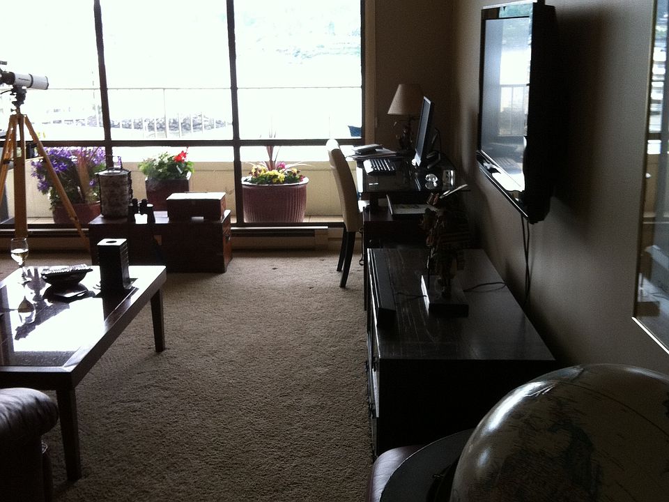 1st image of 6533 Seaview Ave NW APT 710A