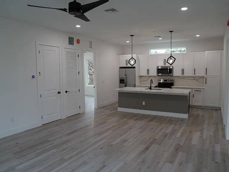 1516 Minnesota Ave #1 — Photo 7