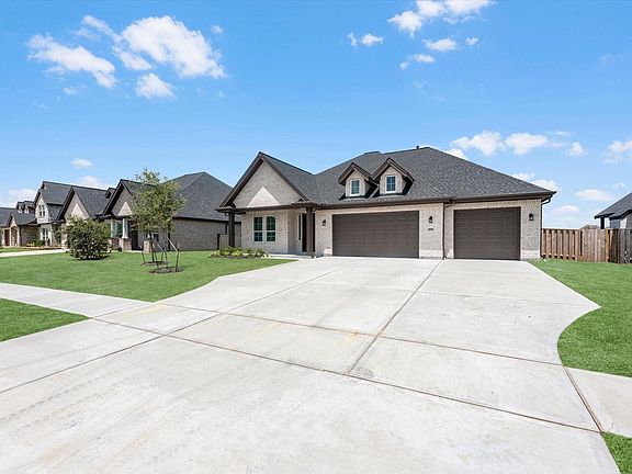 2nd image of 10006 Goliad Dr