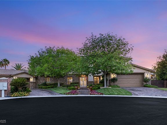5th image of 2285 Villefort Ct