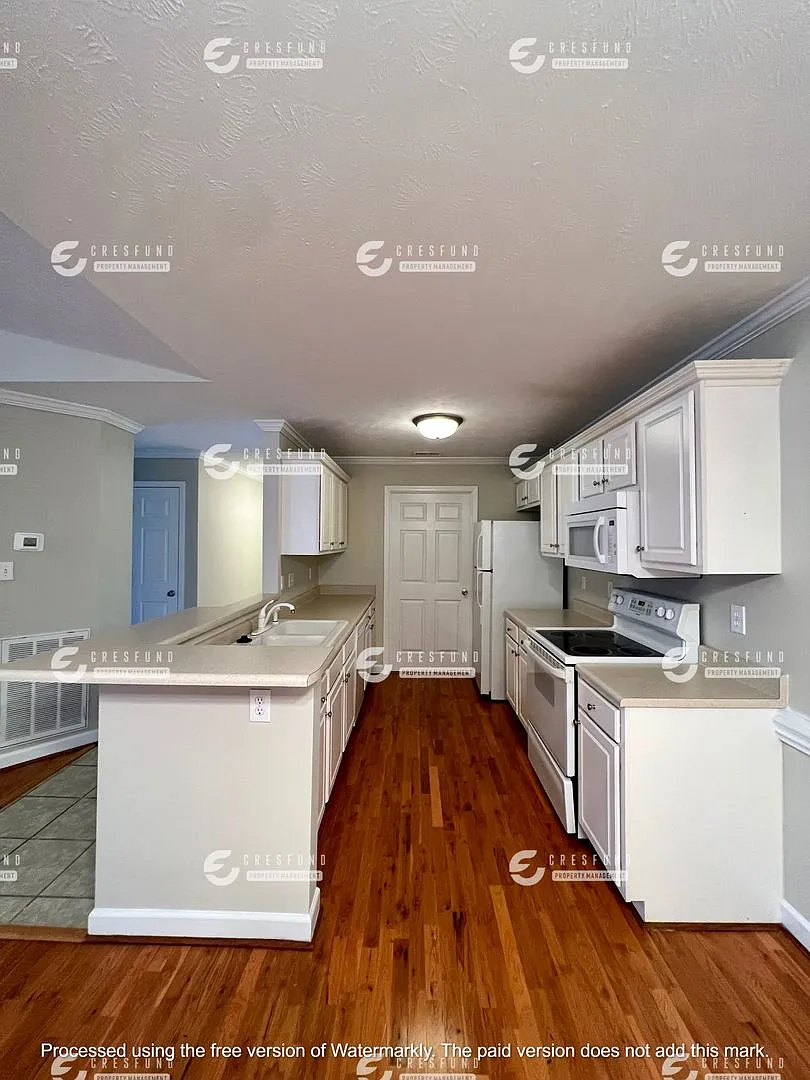 2 Bed 2 Bath Condo - Ready For Move In Today! — Photo 4