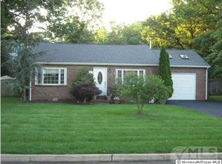 3 High St, Helmetta, NJ 08828