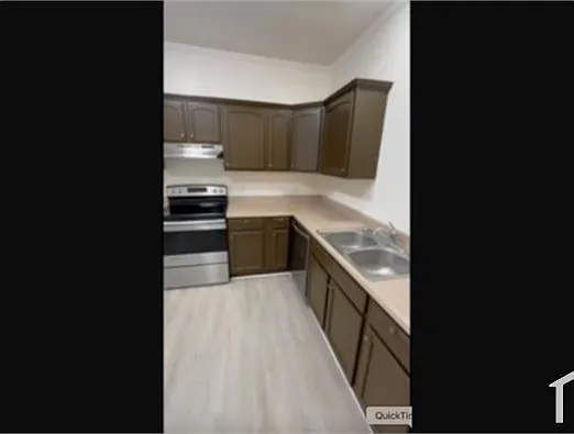 50 Smith Rd #D — Photo 18