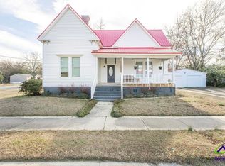 169 W Dykes St, Cochran, GA 31014